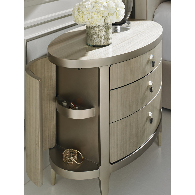 Caracole Classic 3 - Drawer Nightstand