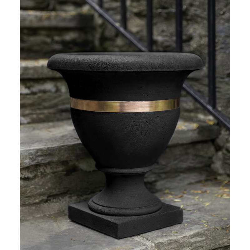 Urne à fleurs en cuivre, Nero Nuovo, H 26 po x l 24 po x P 24 po