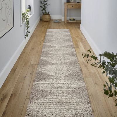 Elm Diamond Stripe Geometric Shag Gray/Ivory Rug