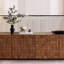 Meuble télé au design rétro et unique-109339965