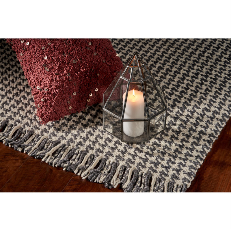 Hogan Geometric Handmade Wool Area Rug, Rectangle 5' x 8', Ivory/Gray