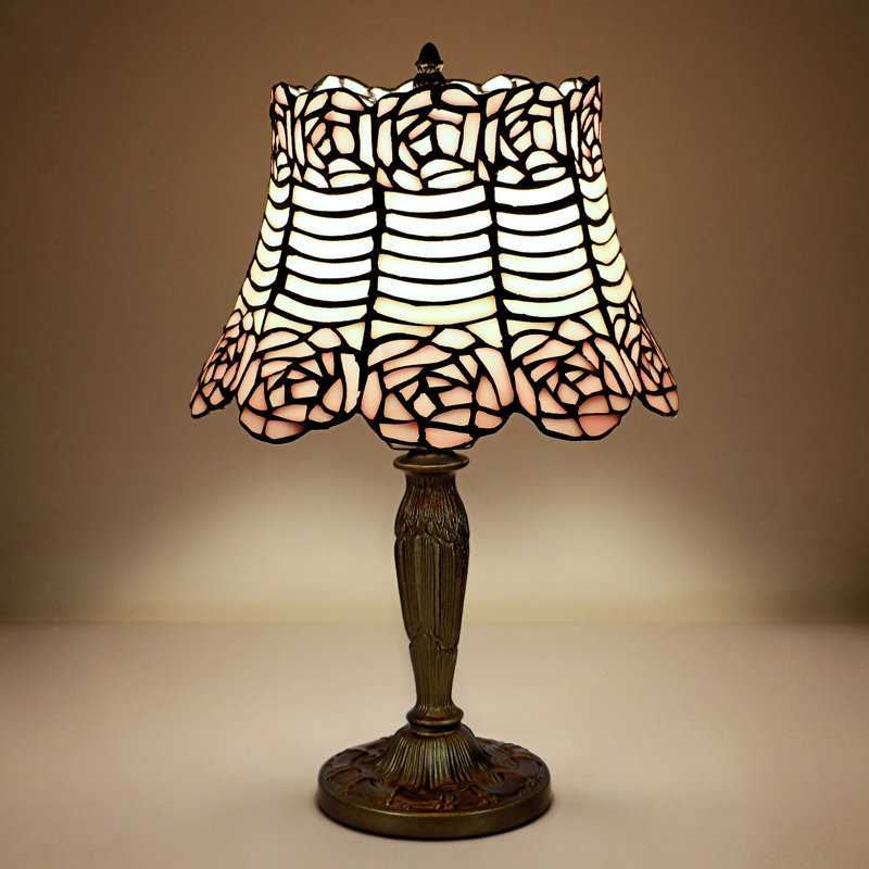 Parisian Folies Tiffany-Style Table Lamp