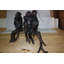 Trois singes sur une bûche - statue en bronze - taille: L 27 po x l 11 po x H 18 po.