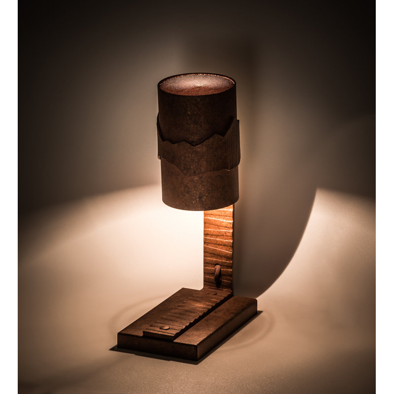 Rustic Lodge Table Lamp