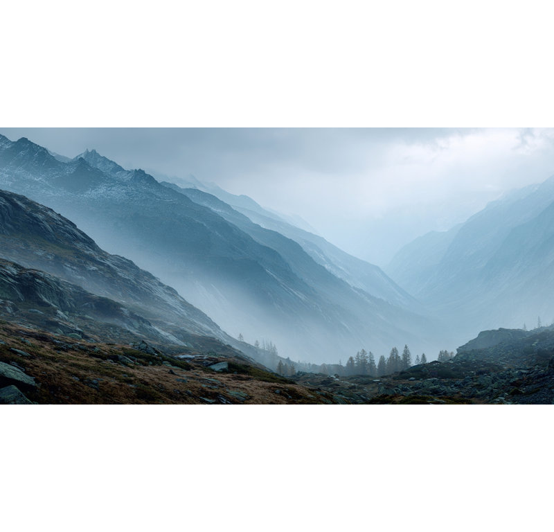 Art mural sur toile Silent Mountain Valley, H 20 po x l 40 po x P 1,5 po