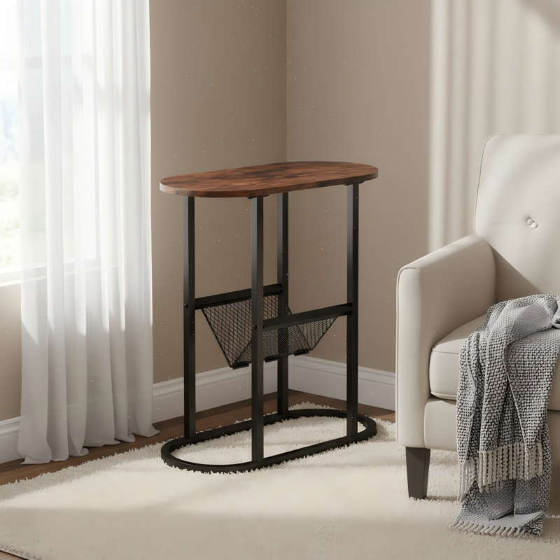 Table de bout à 2 niveaux avec tablette en filet, table d'appoint industrielle, table de chevet compacte, table basse de plancher avec structure en métal robuste