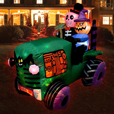 Décoration de tracteur de fantôme gonflable de 5,5 pi de long avec lumières DEL Halloween voiture gonflable décorations de fêtes intérieures