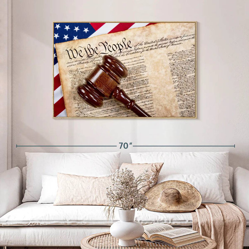 Constitution avec marteau en bois, Cadre flottant en bois naturel, 46 po x 31 po