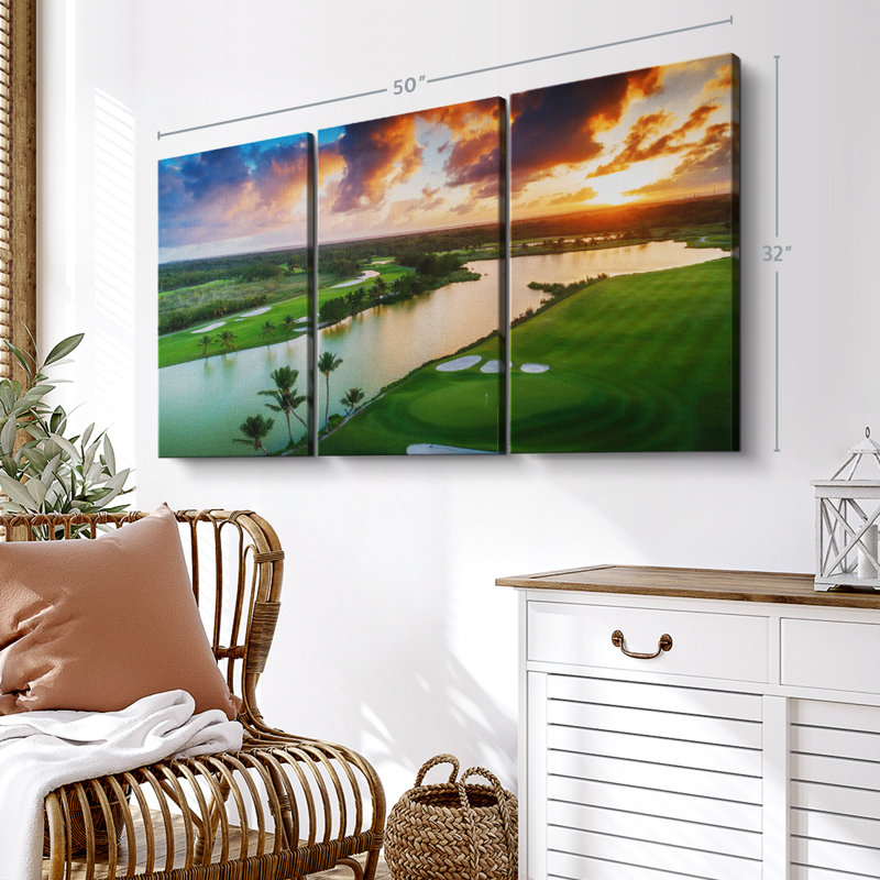 «Golf Course Sunset» sur toile, H 32 po x l 50 po