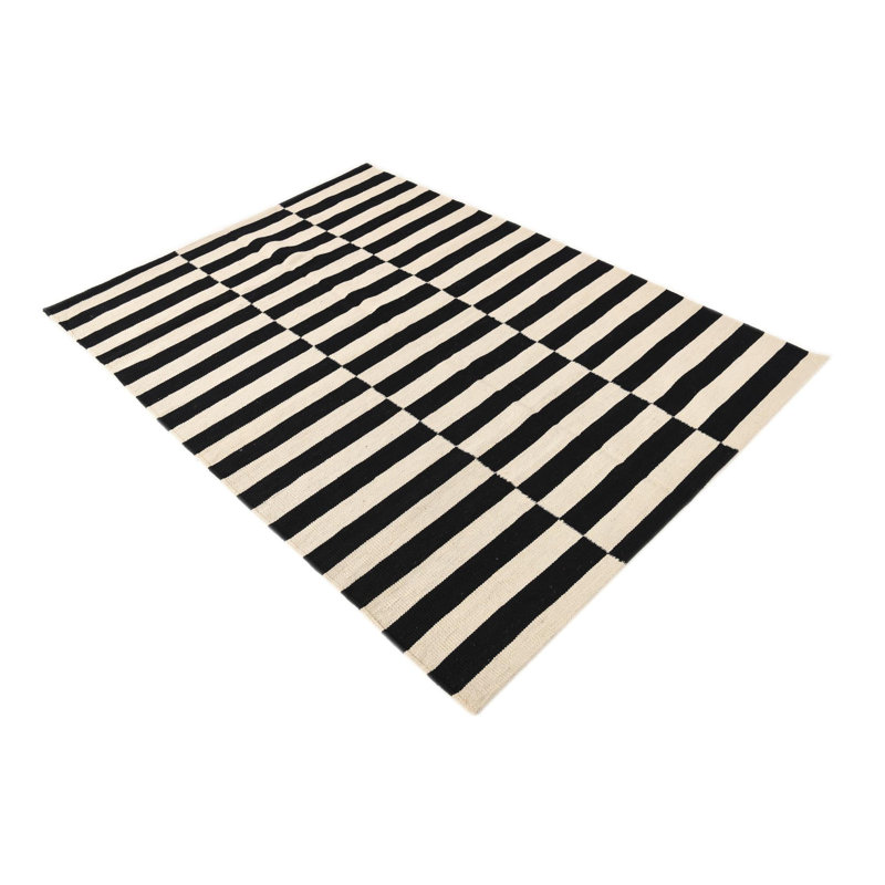 Tapis noir et blanc Orta