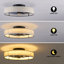 Ventilateur de plafond moderne à profil bas avec lumières et télécommande, pales réversibles à 6 vitesses, DEL à gradation continue (3000K-6500K), abat-jour tambour en lin, plafonnier encastré pour le salon de la chambre à coucher