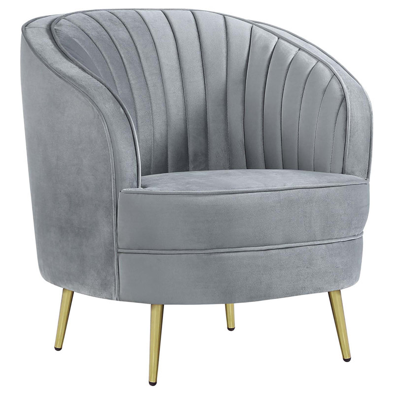 Chaise rembourrée et capitonnée