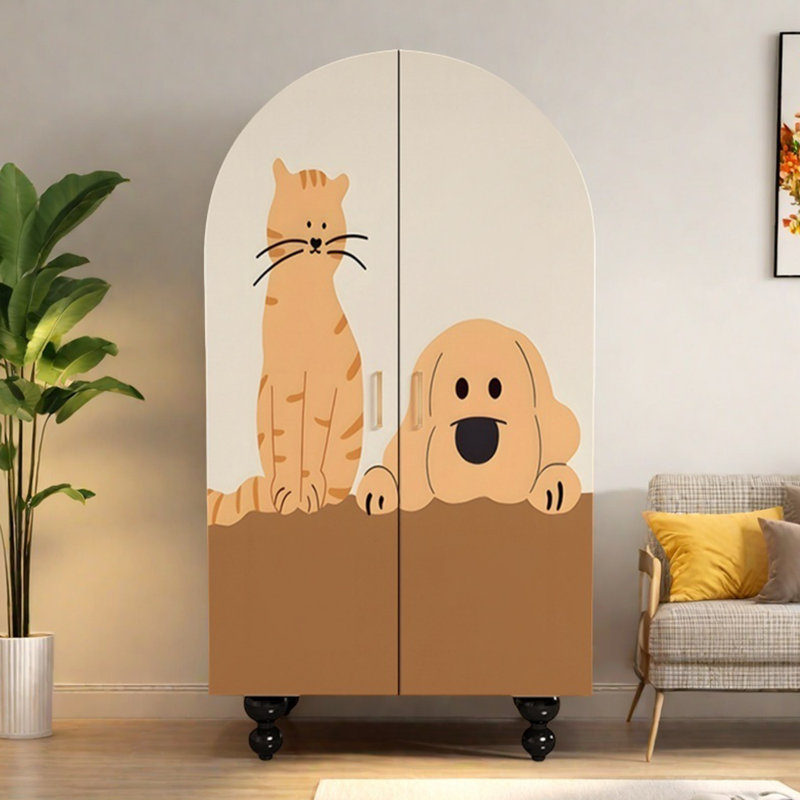 Armoire arquée avec tablettes et portes