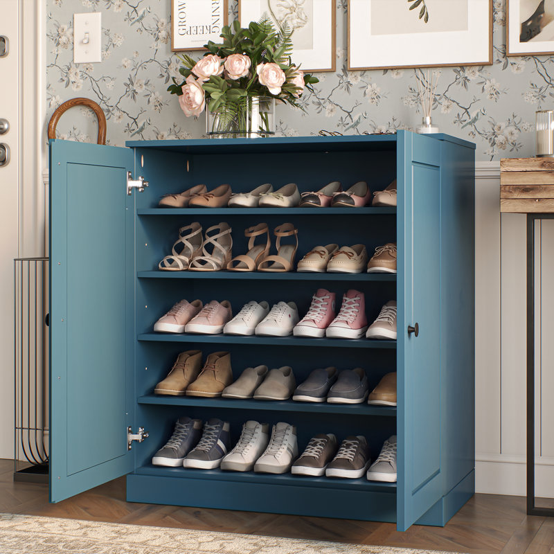 Armoire de rangement à chaussures 100% en bois massif avec portes à panneaux surélevés, tablettes réglables, rangement de rangement empilable peu encombrant, l 32 po x H 35,75 po