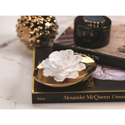 Dream Porcelain Flower Diffuser- White Rose