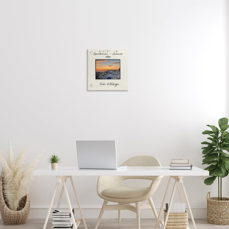 Grèce, vue sur la ville, toile par Val Rhodes, H 17 po x l 17 po