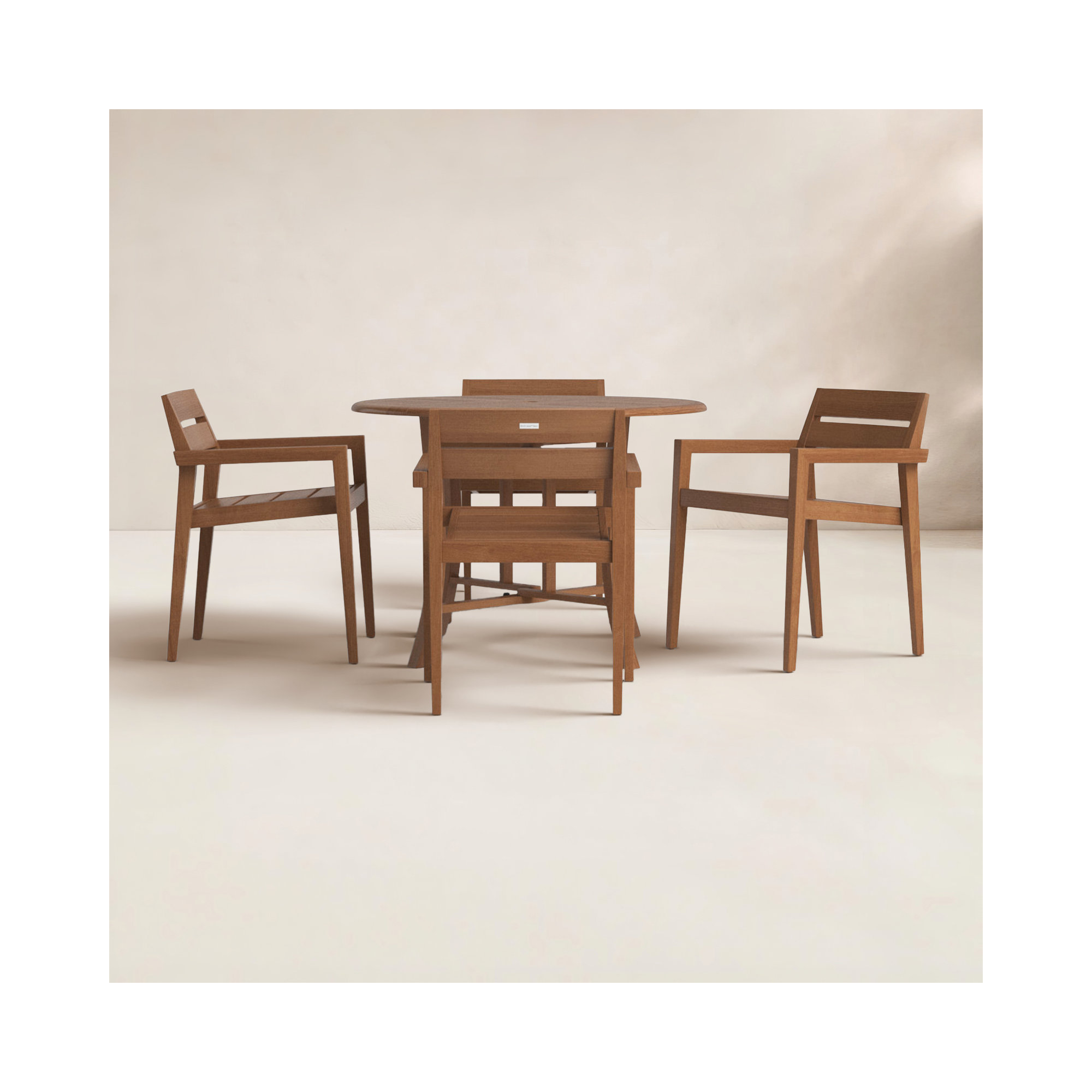 Kinsler Round 4 - Person Dining Set, 30" H x 48" W x 48" D