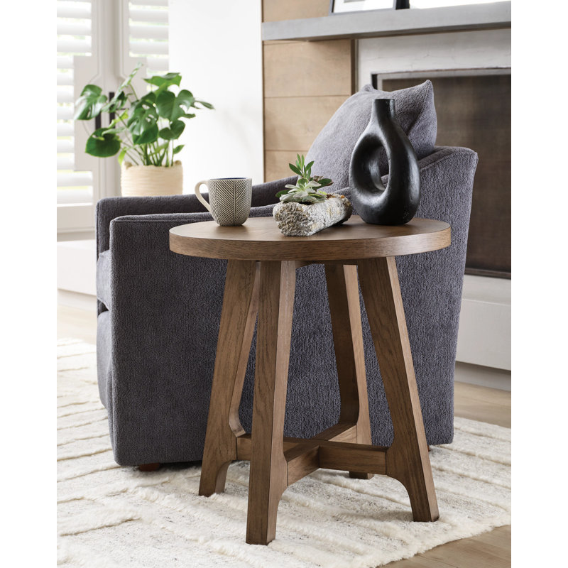 ROUND END TABLE