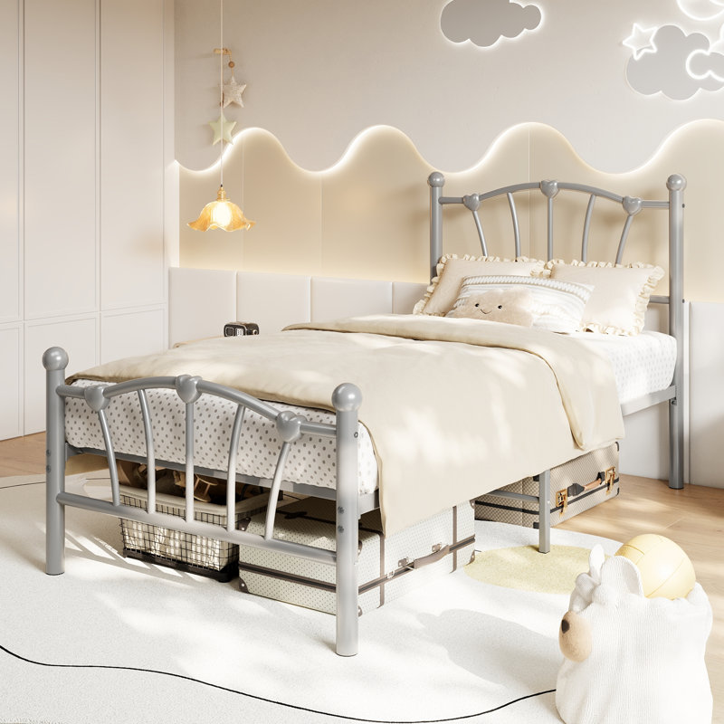 Metal Bed Frame Heart Shaped Platform with Headboard and Footboard for Kids, Noiseless, No Box Spring Needed, Gray, Twin