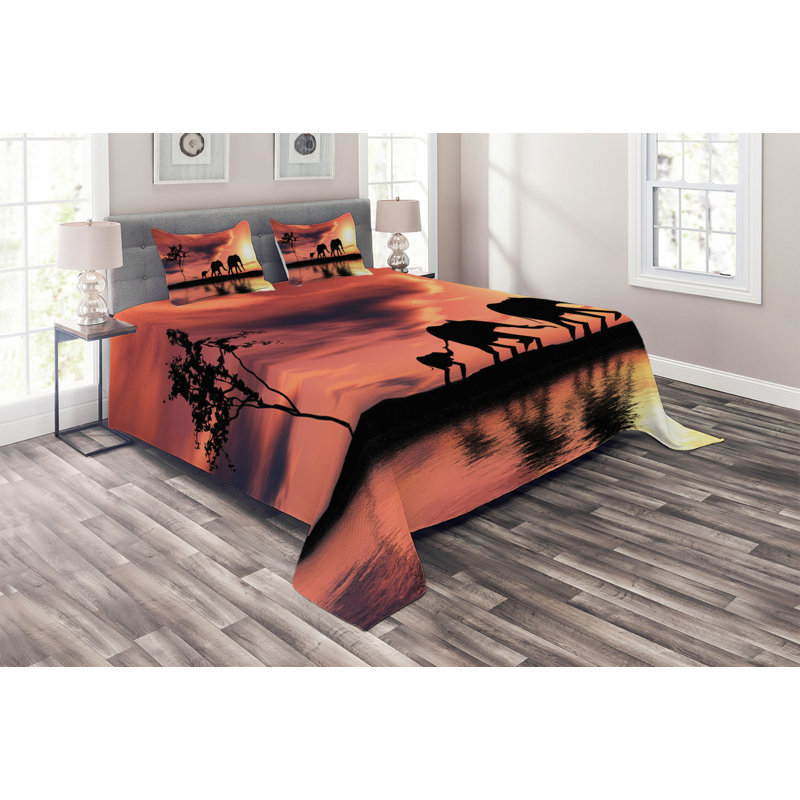 Elephant Rustic Polyester Coverlet, King Bedspread + 2 Shams