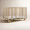 Lit de bébé convertible 5-en-1 Amalfi Deluxe avec garde-corps en prime