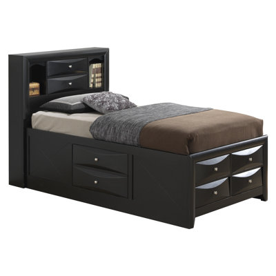 Lit contemporain élégant avec rangement
