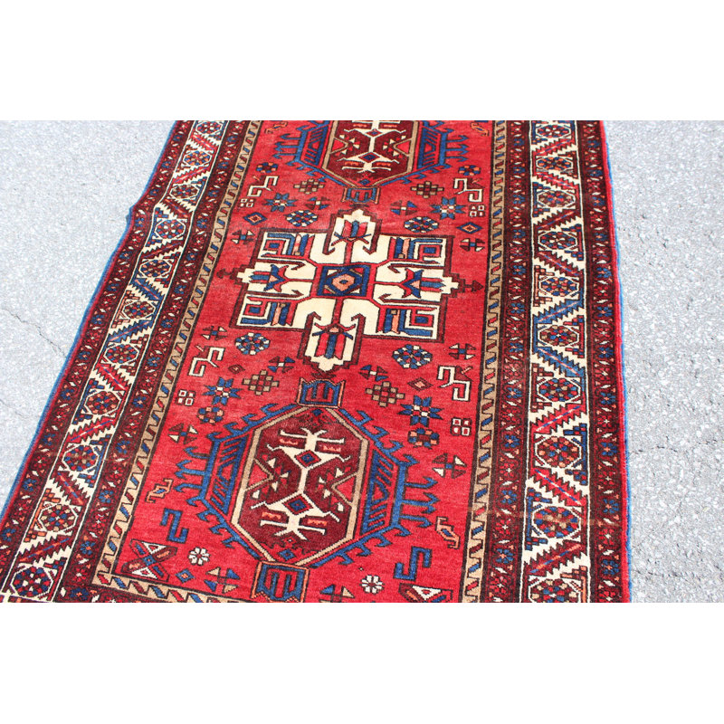 Tapis décoratif en laine rouge noué à la main de conception unique 3 pi 8 po x 5 pi 6 po Britza