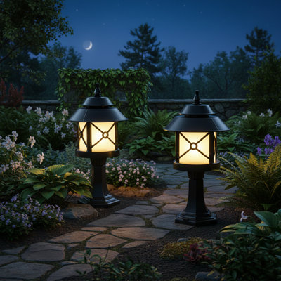 Hartford 1-Light Traditional Pedestal Light