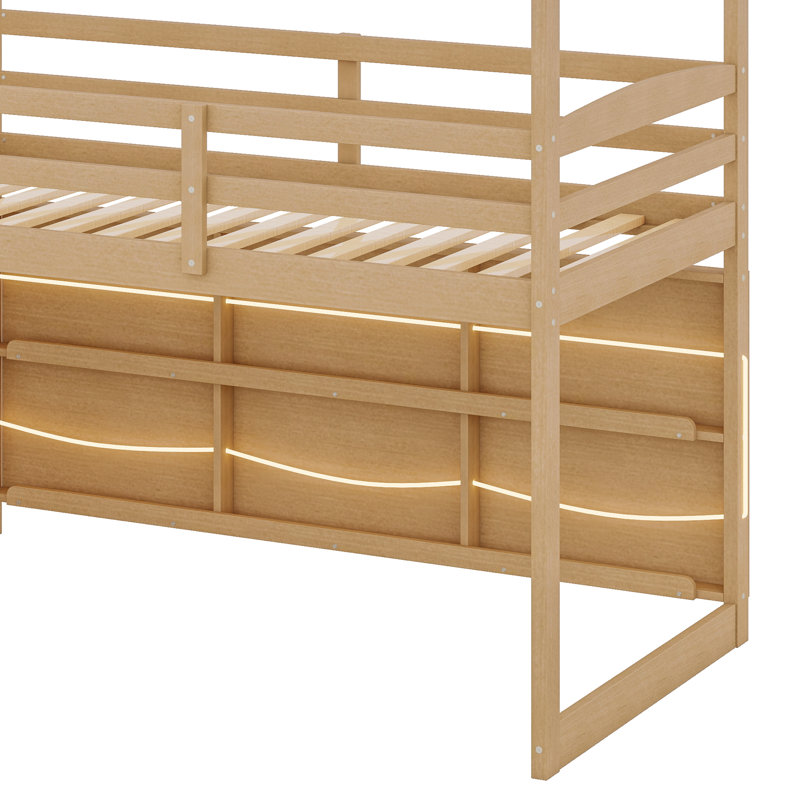 Lit mezzanine en bois avec glissade, barrière de sécurité, tablettes de rangement et éclairage, Bois