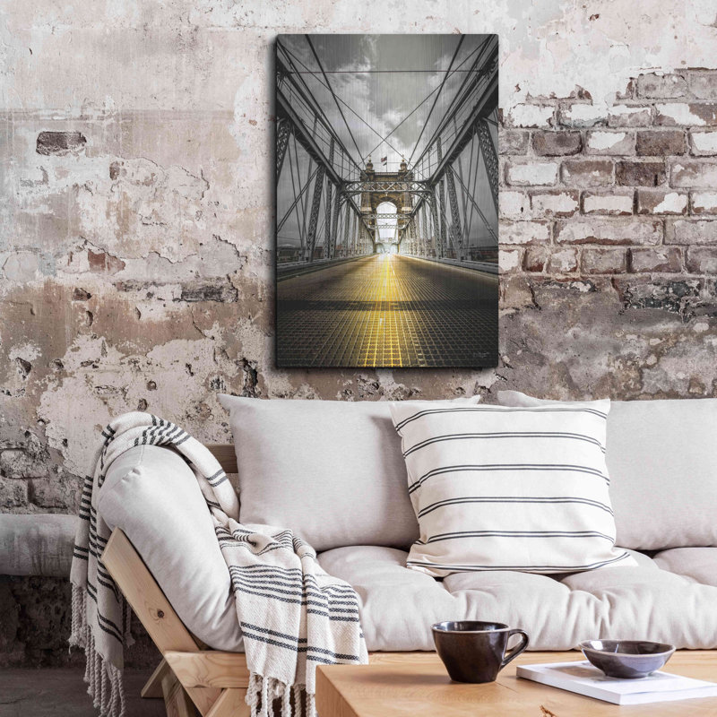 «Bridge Aglow» par Donnie Quillen, H 36 po x l 24 po