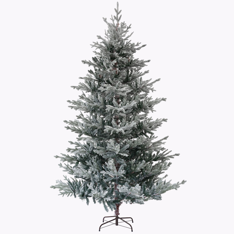 Arbre de Noël artificiel pin nordique 9 pi.