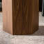 Table d'appoint hexagonale en bois de noyer veiné, entièrement assemblée pour petits appartements, 39,8 x 34 x 48 cm, table basse moderne avec grain, prête à l'emploi dans les espaces de vie.