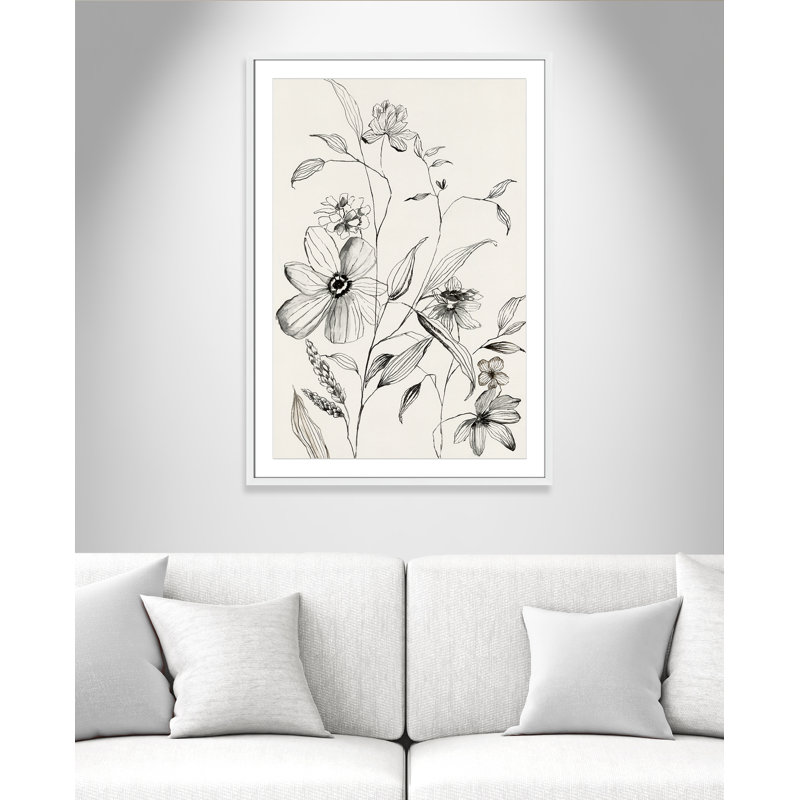 «Petal Harmony II» par Emma Peal, Papier avec cadre unique blanc, Blanc, H 41,5 po x l 29,5 po x P 1,25 po