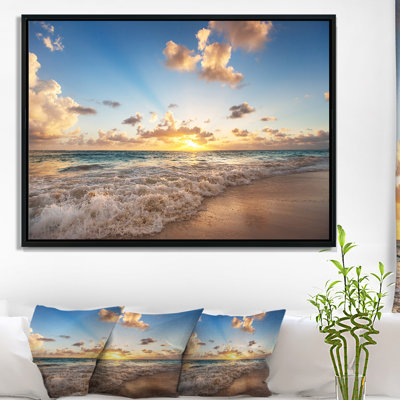 Risa " Sunrise On Beach Of Caribbean Sea "