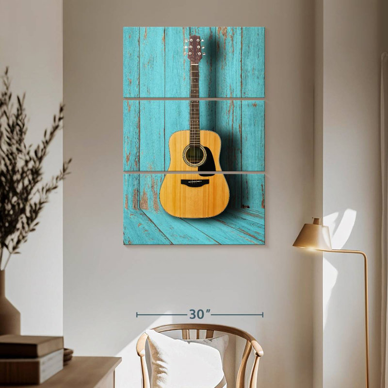 Guitare Abarca dans la chambre bleue, H 65 po x l 42 po