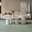 Table basse simple de style crème