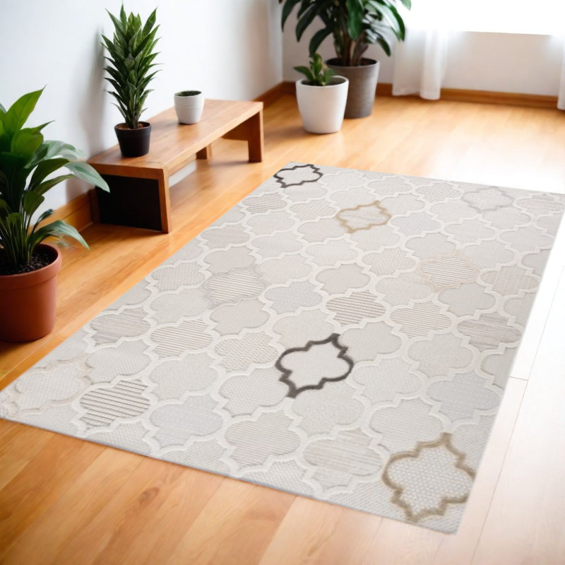 Tapis délavé géométrique crème et beige 4 pi x 6 pi