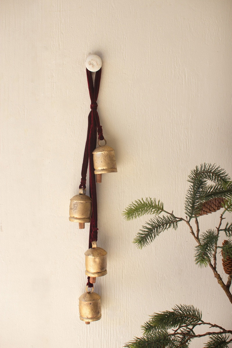 JINGLE BELL CLUSTER - MAROON RIBBON