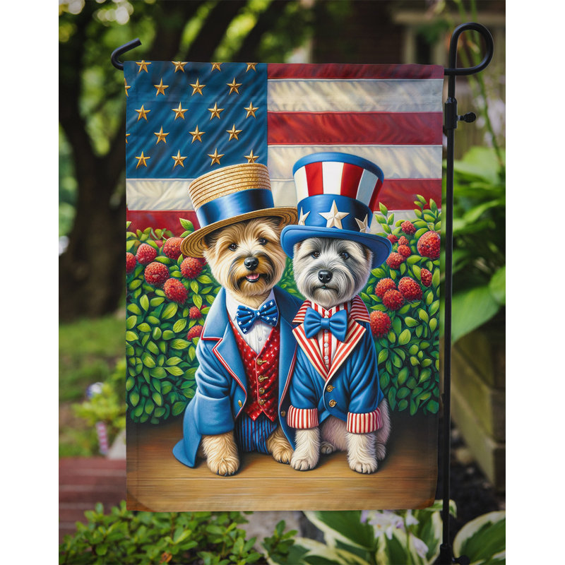 Drapeau All American Garden, Cairn terrier