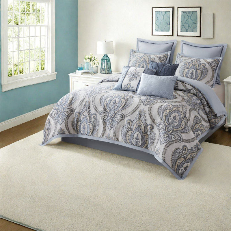 Polyester Damask Comforter Set