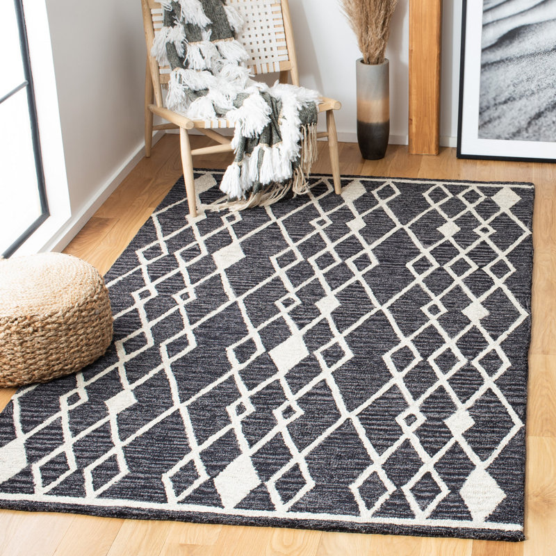 Vedika Hand Tufted Wool Southwestern Rug, Rectangle 5' x 8'