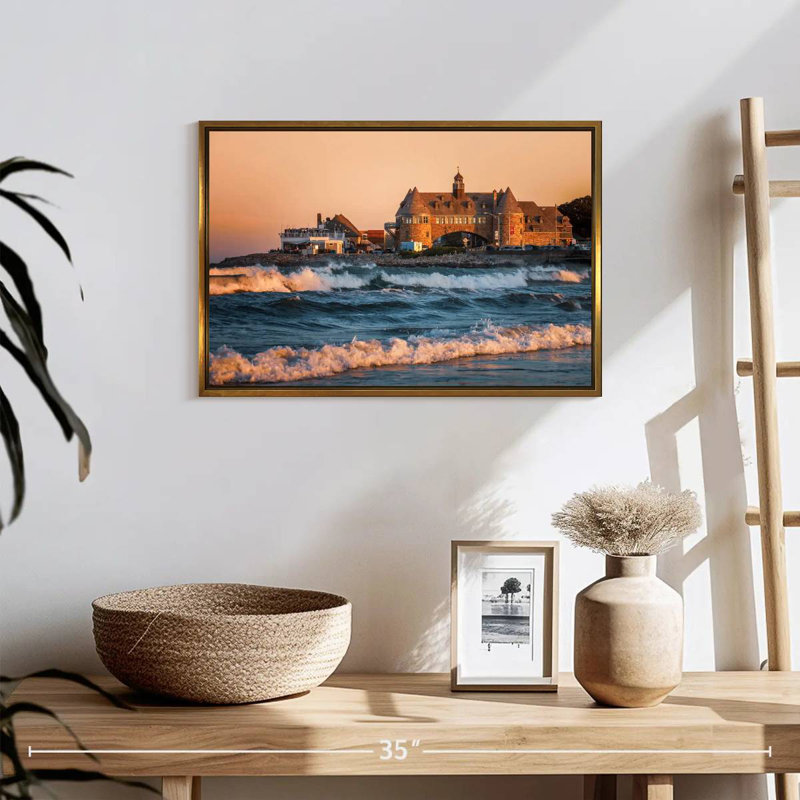 Narragansett Towers, 19 po x 13 po, Cadre flottant doré