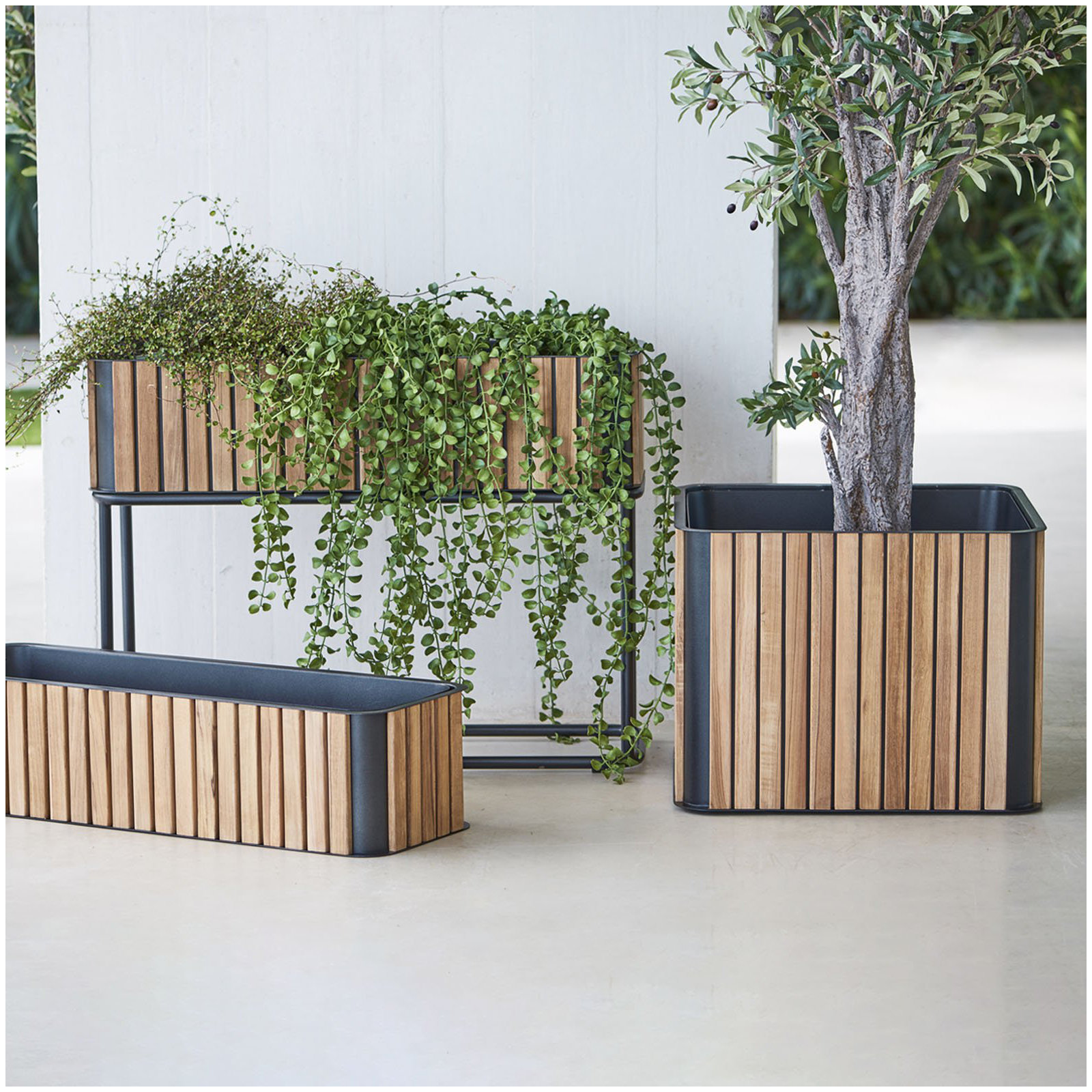 Combine Planter Box