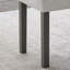 Banc rembourré en tissu gris clair Selena avec cadre en bois gris foncé Selena