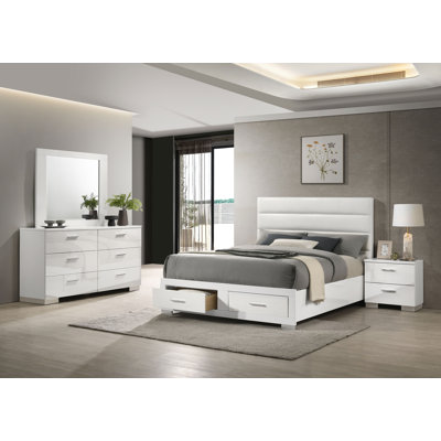 Callendale 4-piece Eastern King Platform Bedroom Set White