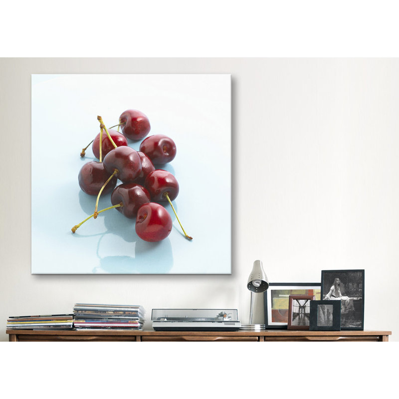 Aliments et cuisine-cerises rouges, reproduction de photo sur toile, H 37 po x l 37 po x P 1,5 po