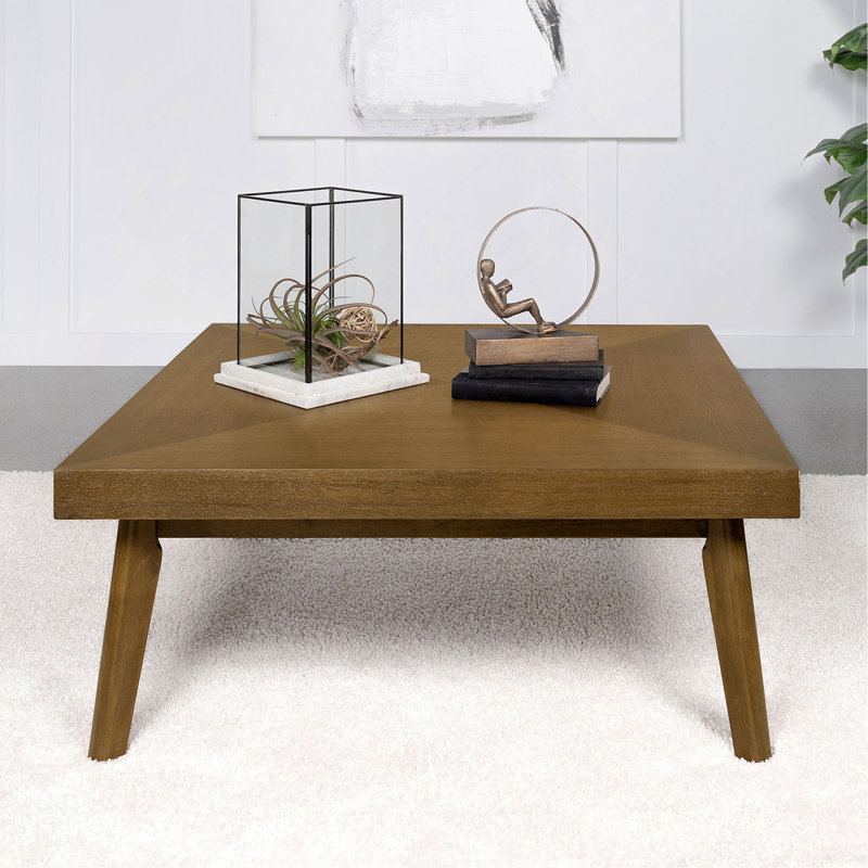 Table basse carrée en bois, noyer
