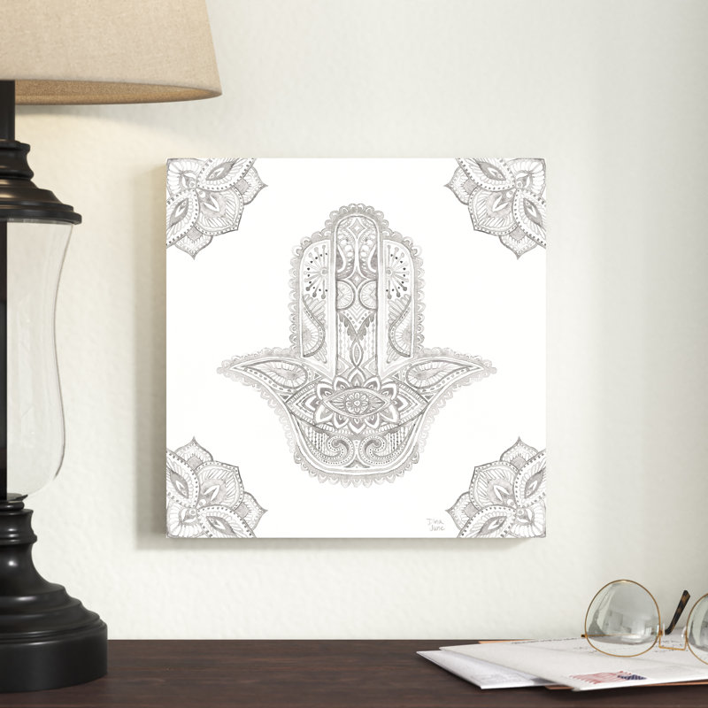 «Touch of Hamsa I» par Dina June - reproduction d'art sur toile tendue, H 12 po x l 12 po