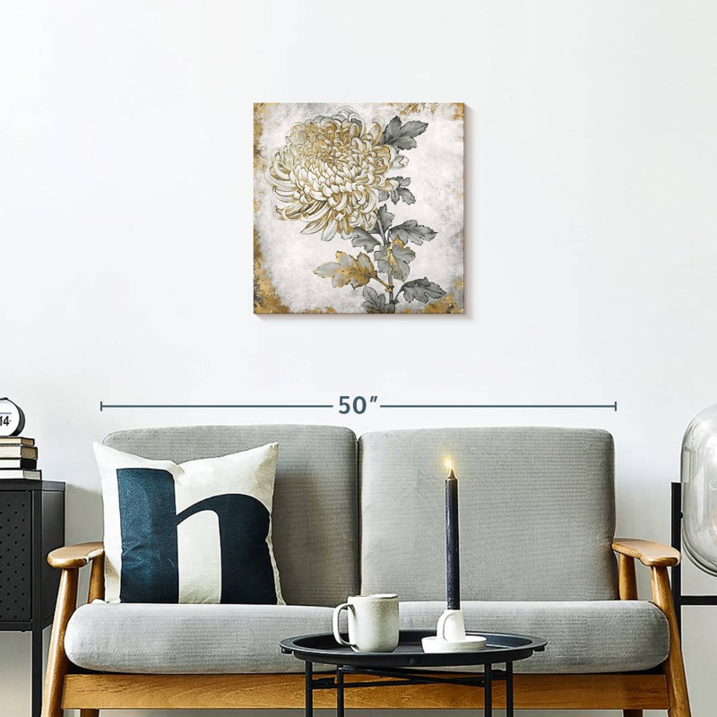 Harnek Gold Fleur II, 20" H x 20" W