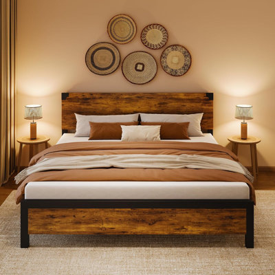 Structure de lit plateforme très grand avec tête de lit en bois rustique et rangement sous le lit - silencieux, aucun sommier nécessaire